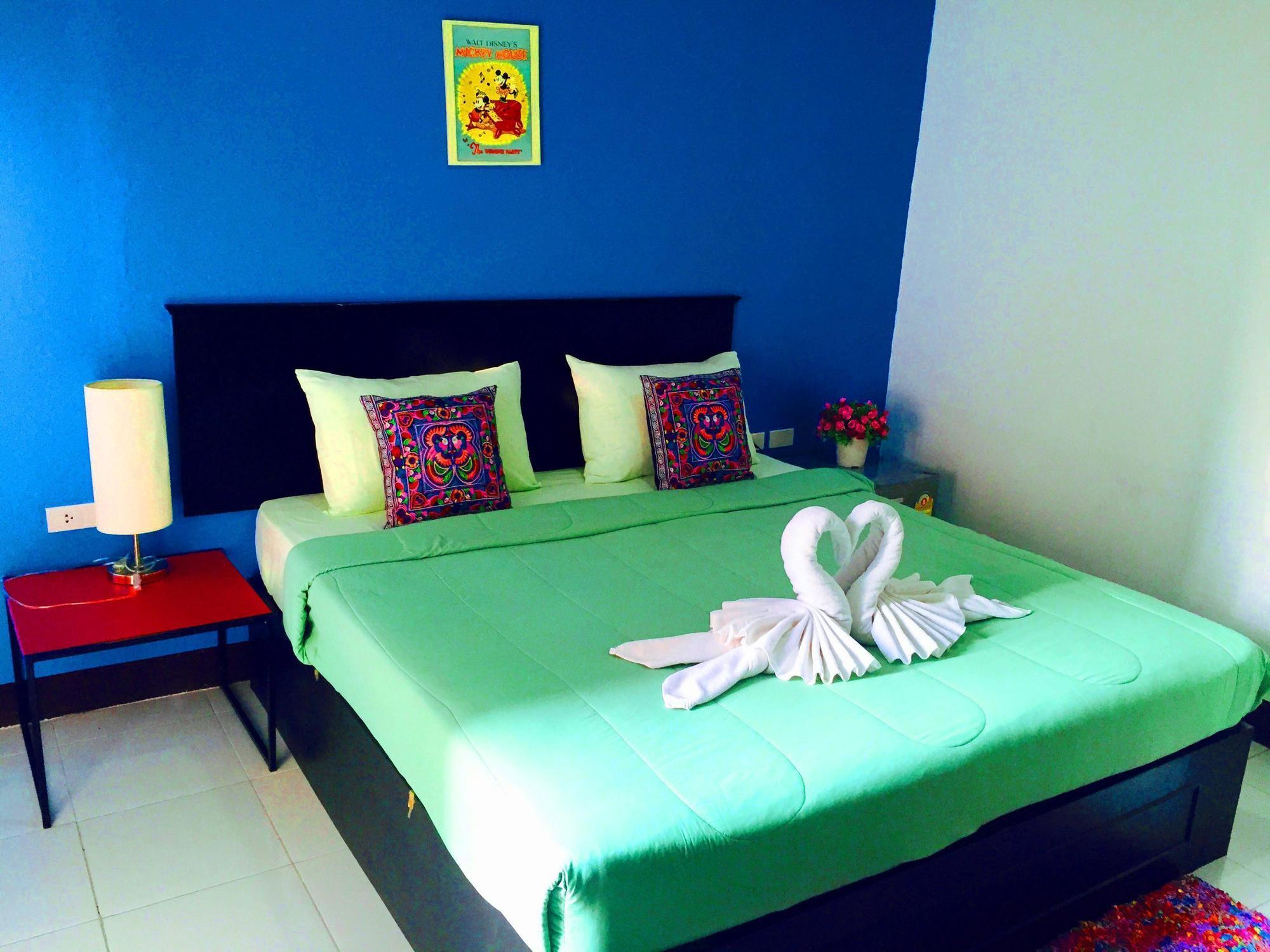เบเนตตี้ ลอดจ์ Hotel Patong ภายนอก รูปภาพ