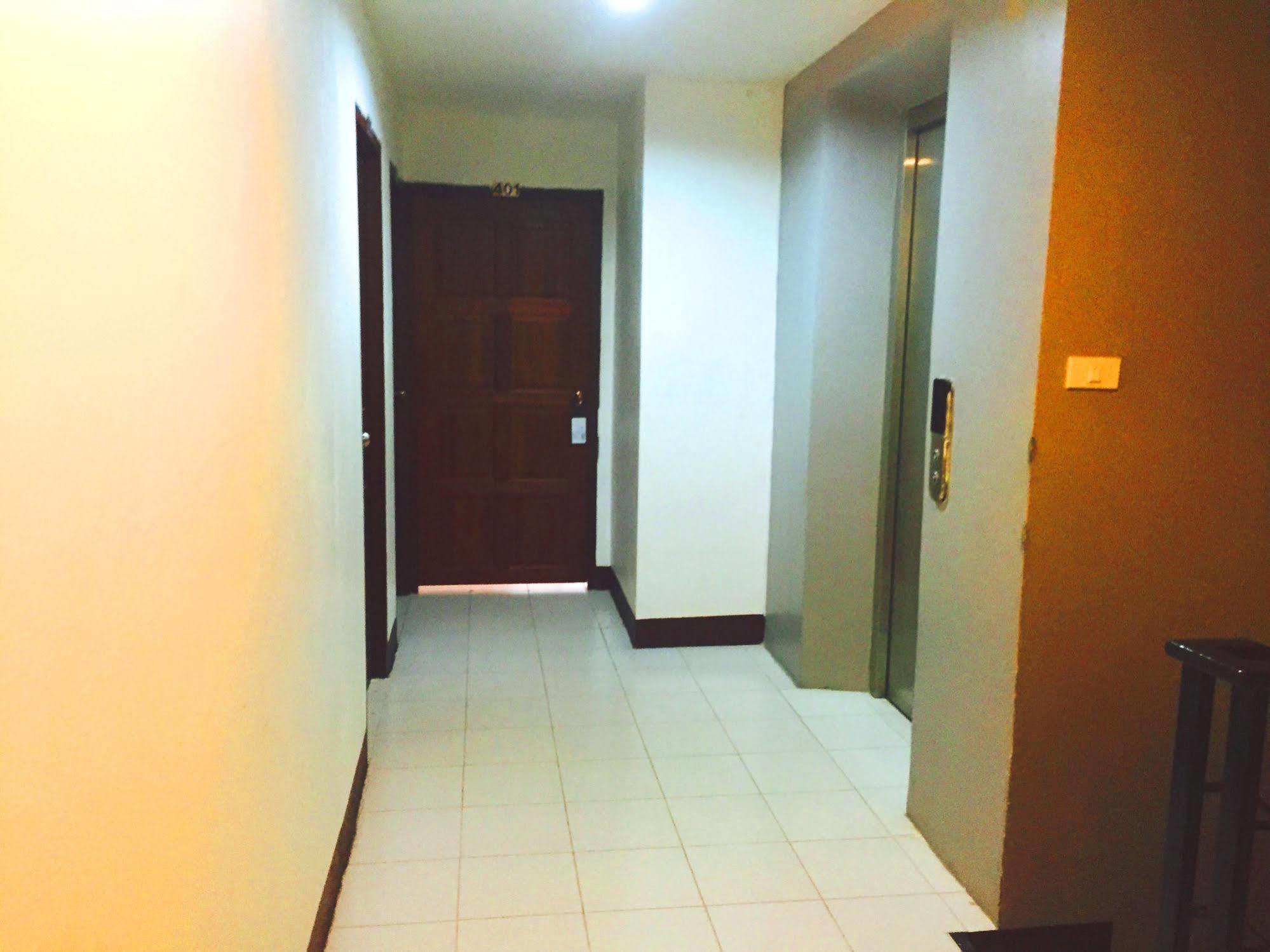 เบเนตตี้ ลอดจ์ Hotel Patong ภายนอก รูปภาพ